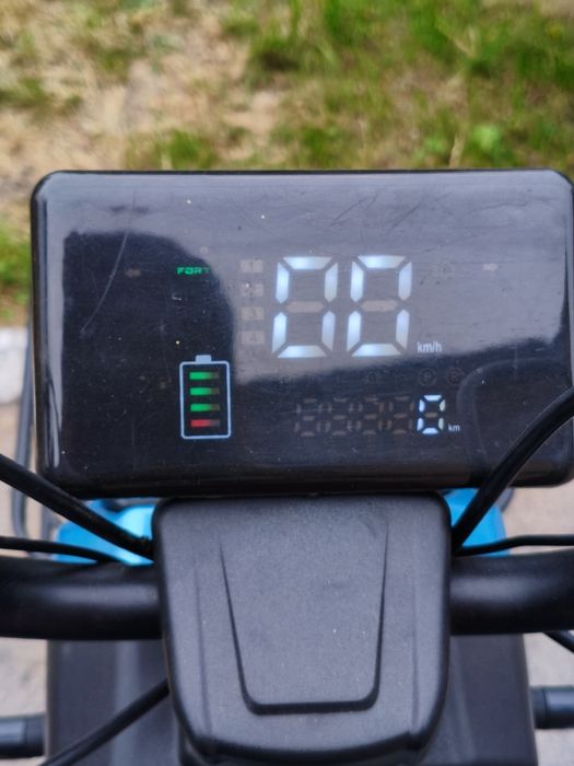 Електроскутер / Електровелосипед | Forte Wind 800W