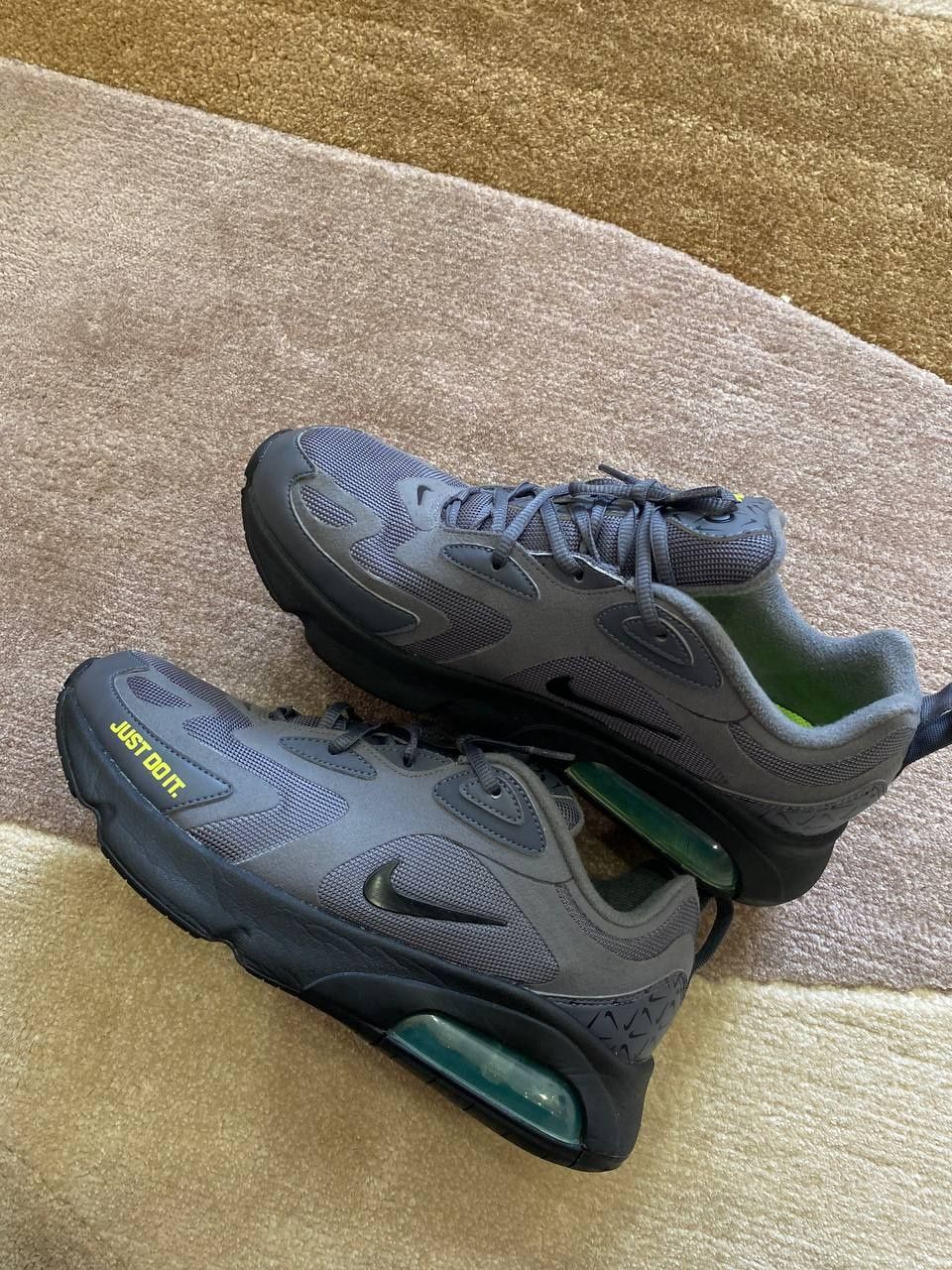 Кроссовки Nike air max