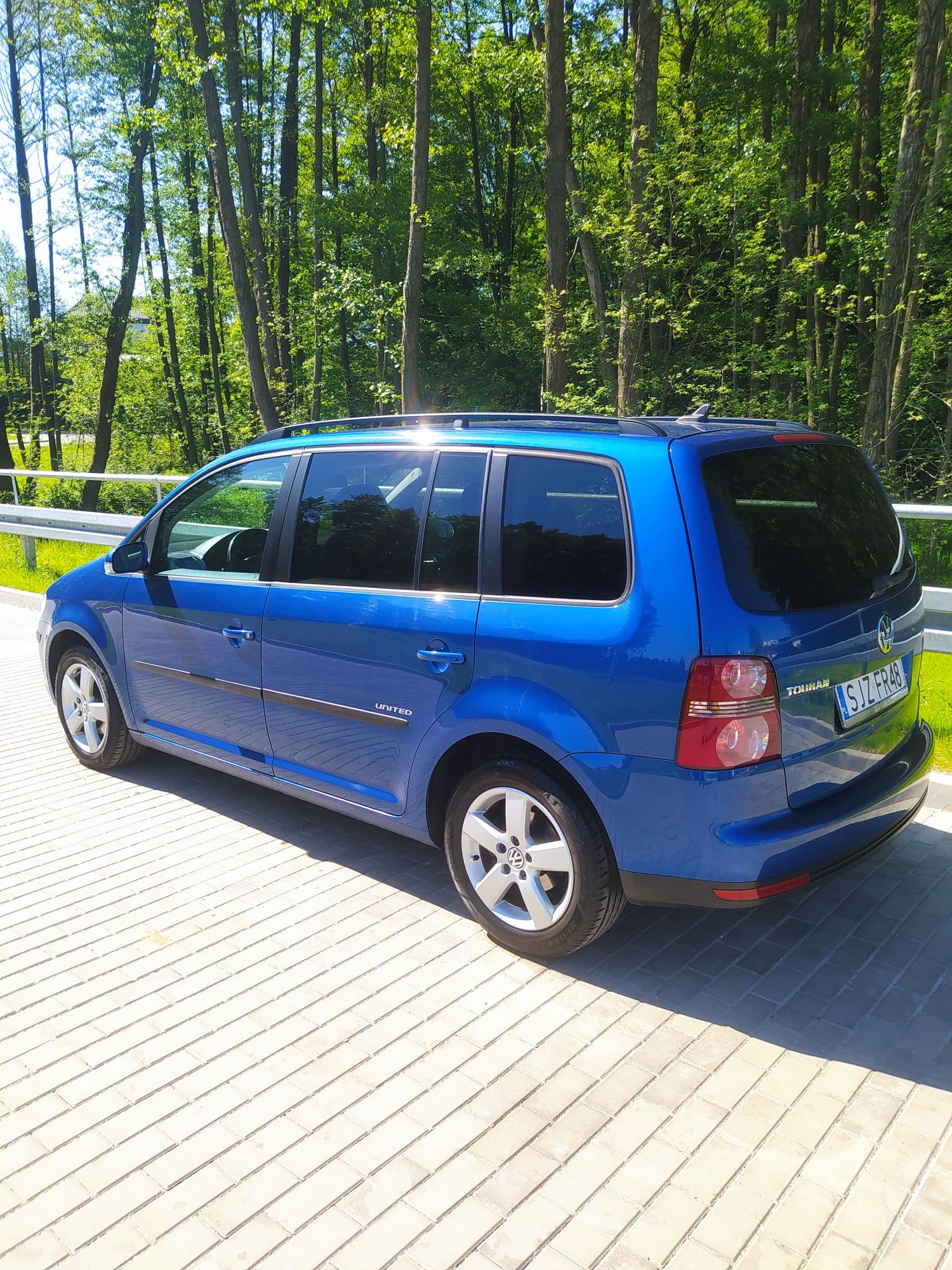 Sprzedam VW Touran 1,9 TDI - 7 osobowy