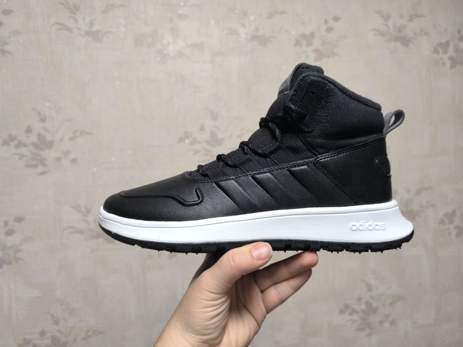 Кросівки / черевики Adidas, оригінал