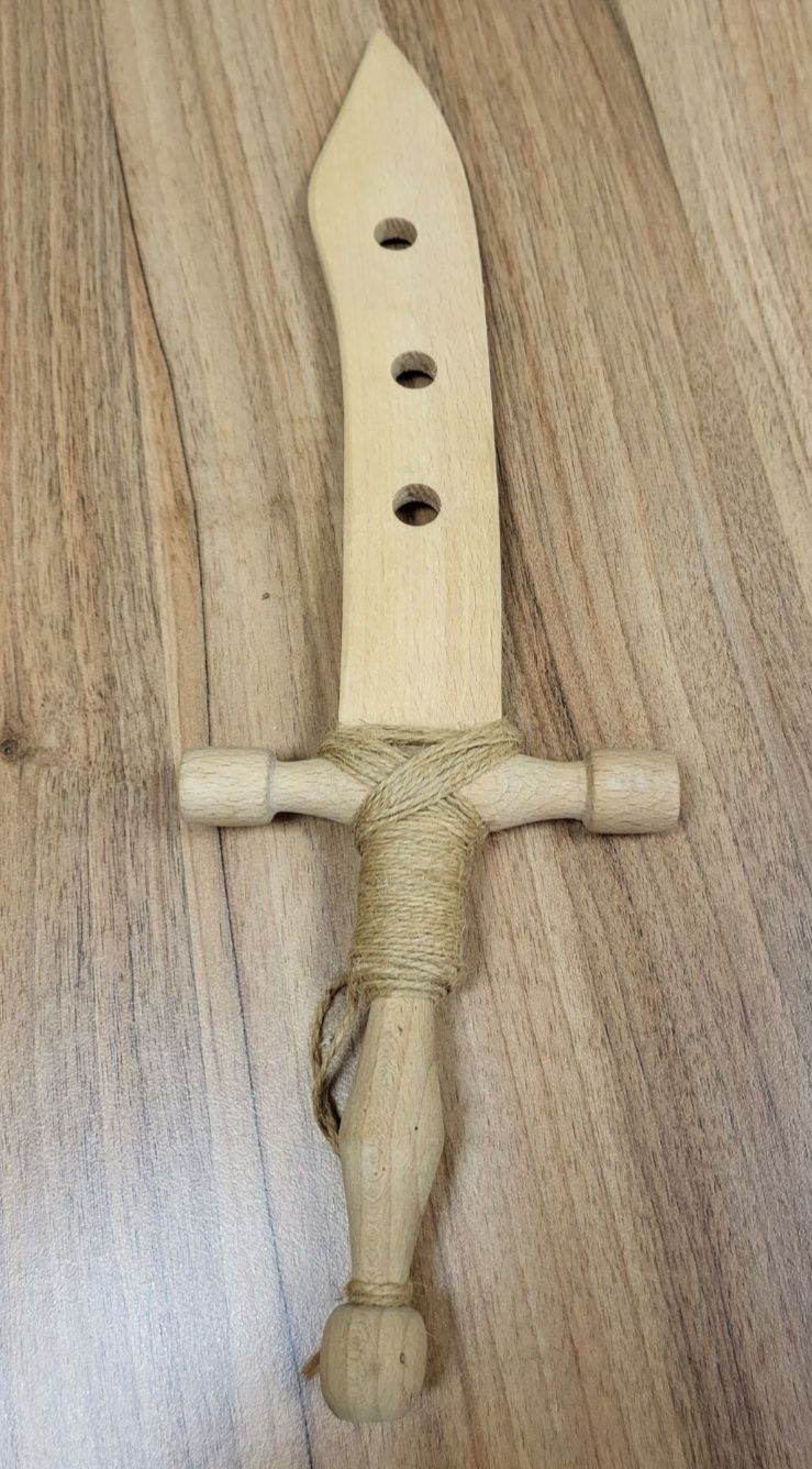 Іграшкова деревяна шабля 44см