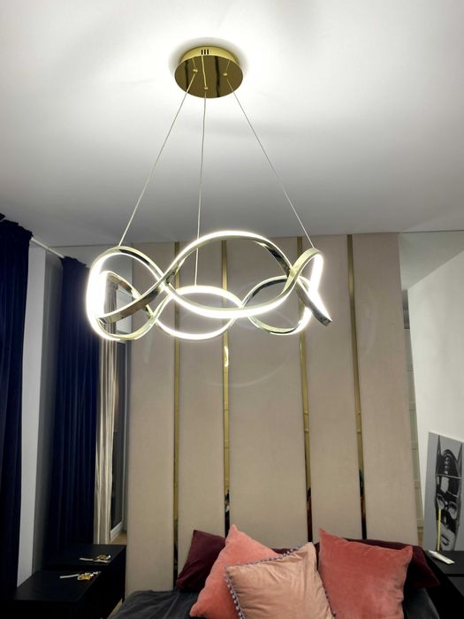 Lampa wisząca glamour /złota, opcja sterowania pilotem/