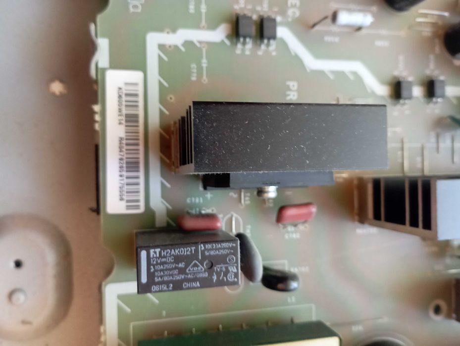 Sharp LC-32RA1E на запчастини