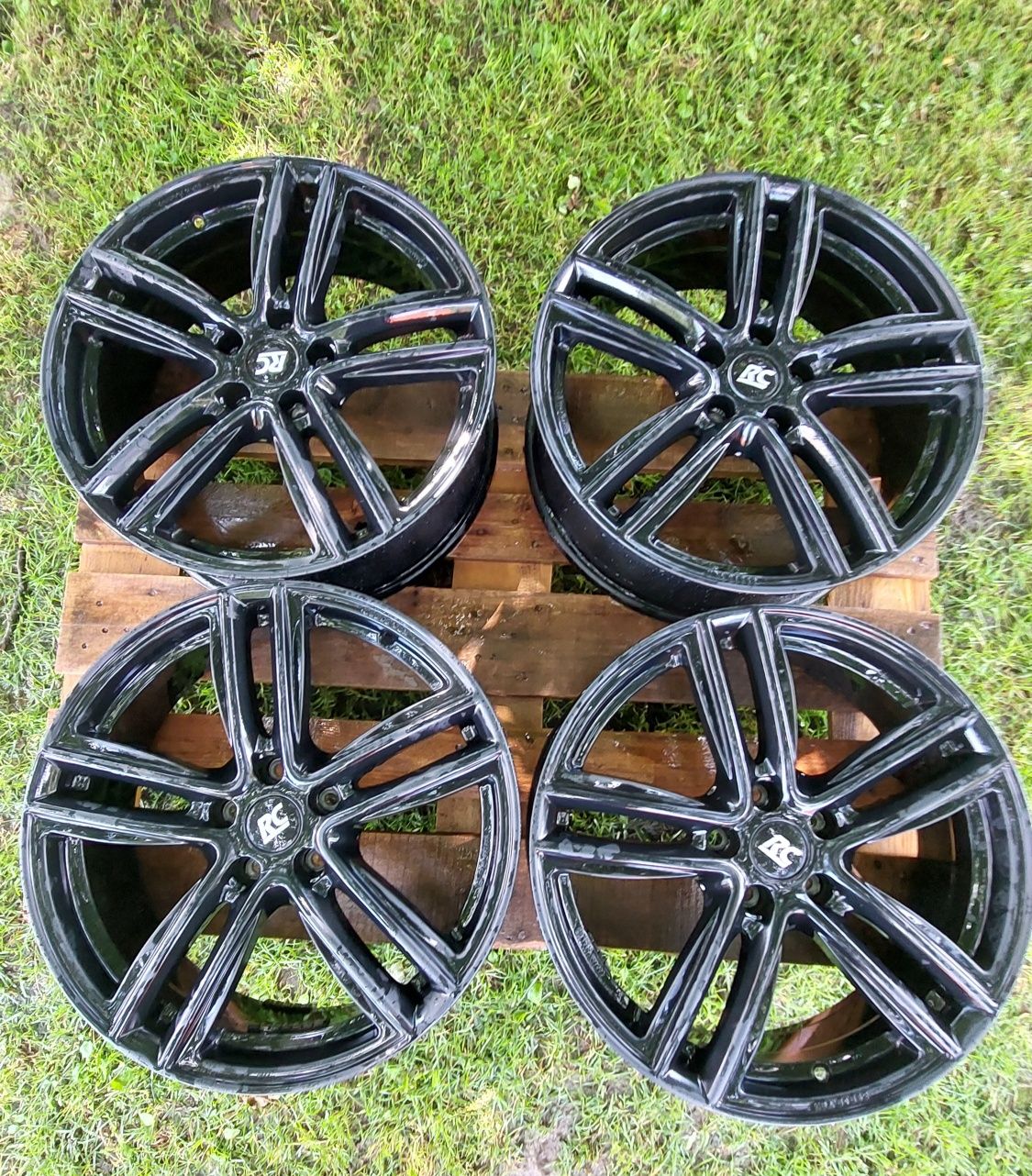 Felgi Brock 19" RC Design 5 x 112 Czarny Mat  KBA 51562