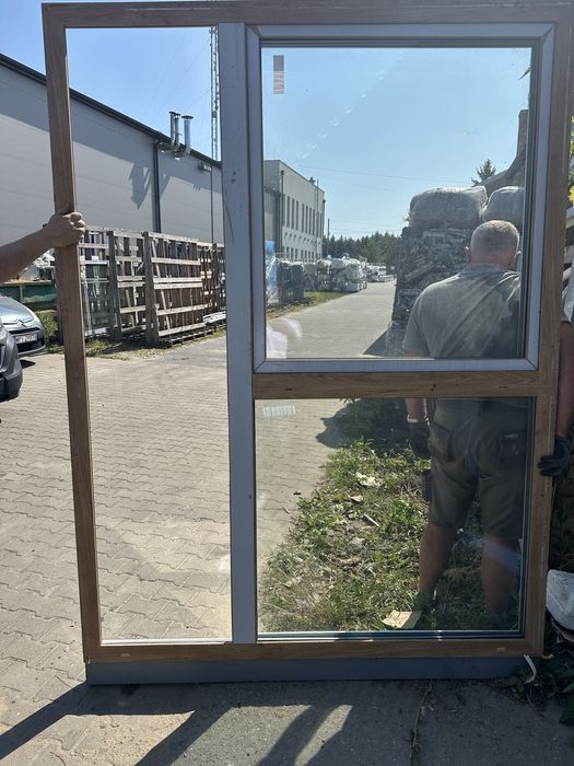 Sprzedam okna 4 szt. Kolor zewnętrzny dąb woodec .