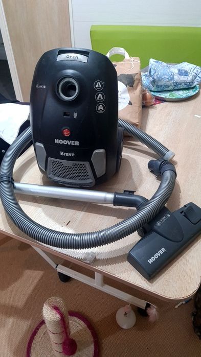 Aspirador Hoover Brave BV71_BV20011