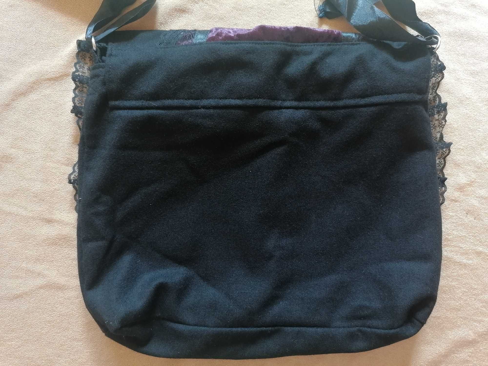Gotycka torba na ramię handmade, A5+, do naprawy pasek