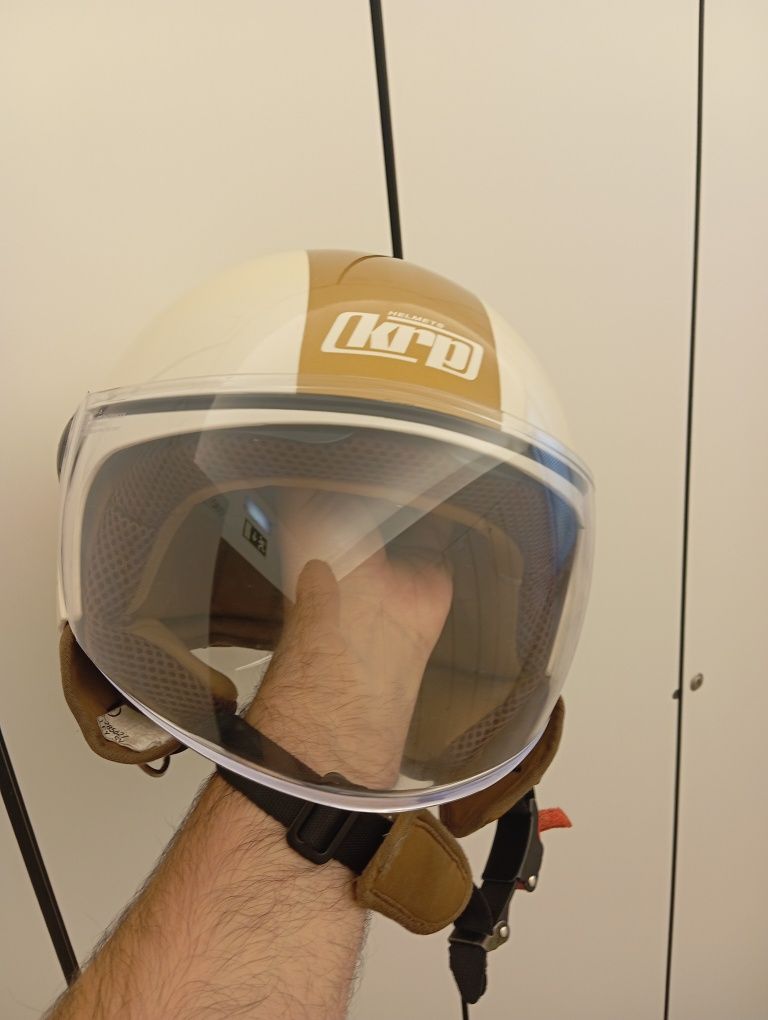 Capacete tamanho L