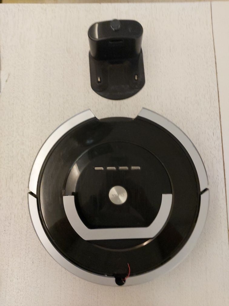 Roomba model 880