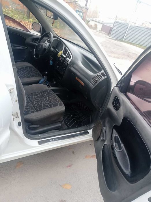 Продам Daewoo Lanos 1,3
