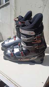 Ботинки с лыжами