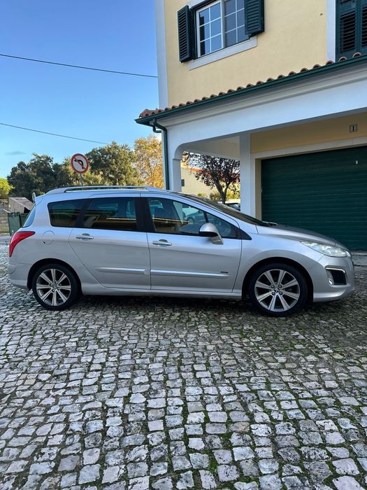 Peugeot 308 1.6 e-Hdi Sportium