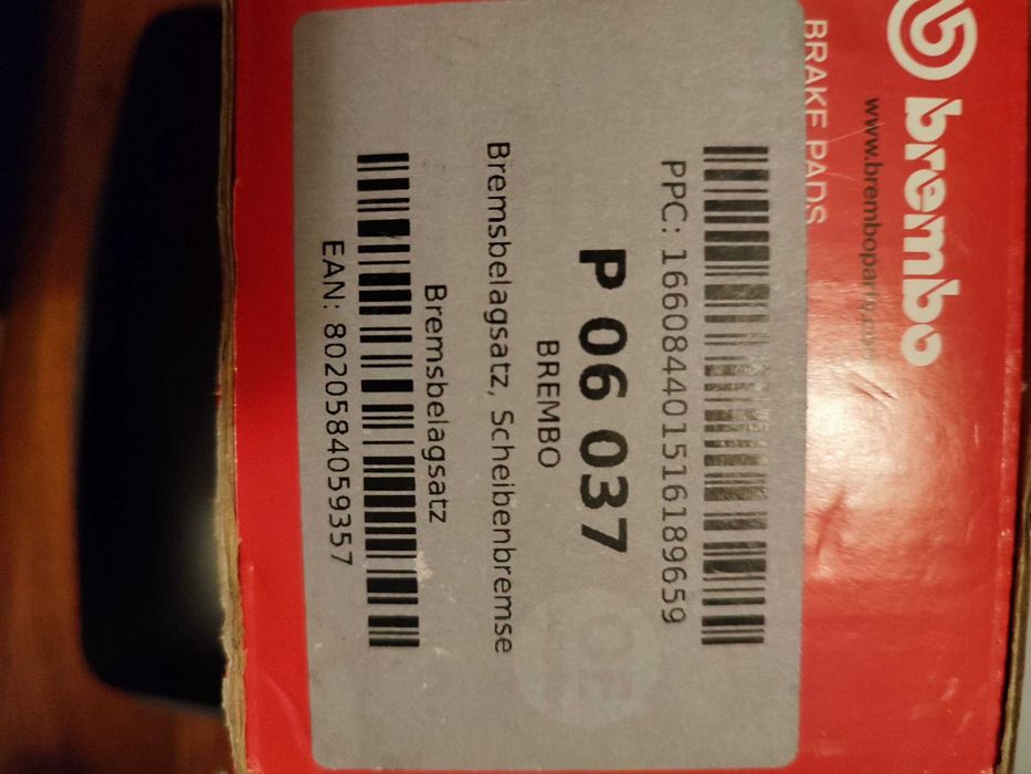 Jogo novo de pastilhas para travão de disco BREMBO P06037