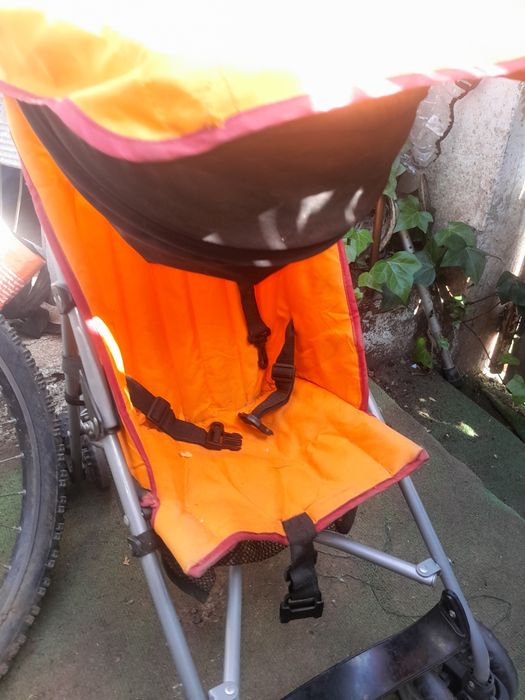 Carrinho bebe + oferta berco 20€