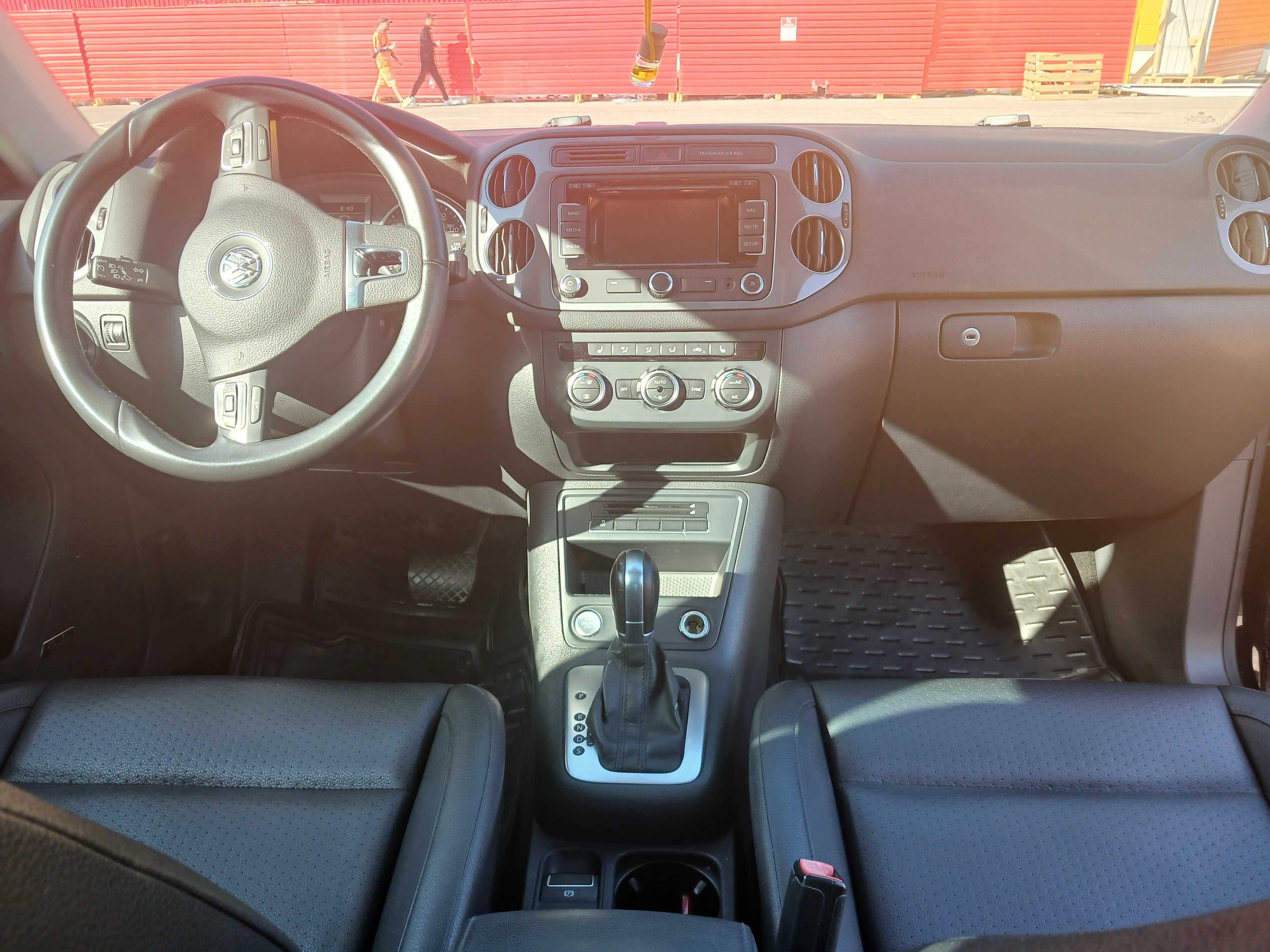 Volkswagen Tiguan 2014