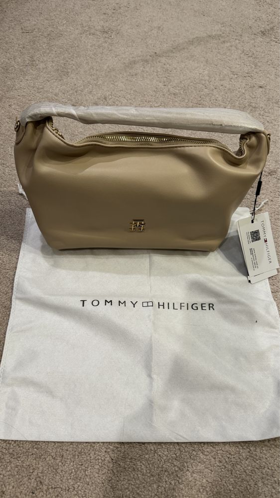 Сумка Tommy Hilfiger