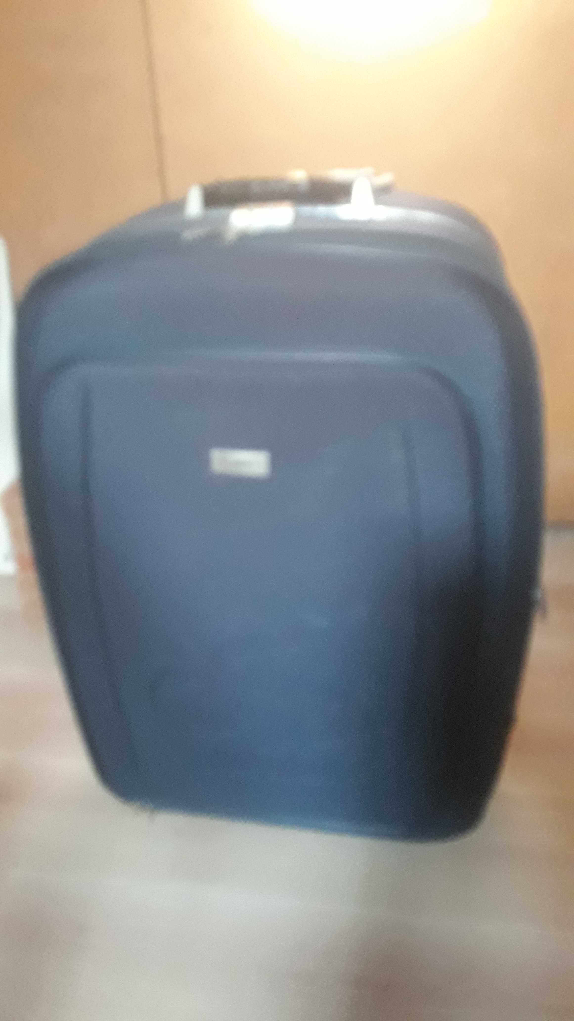 Trolley de 28" novo