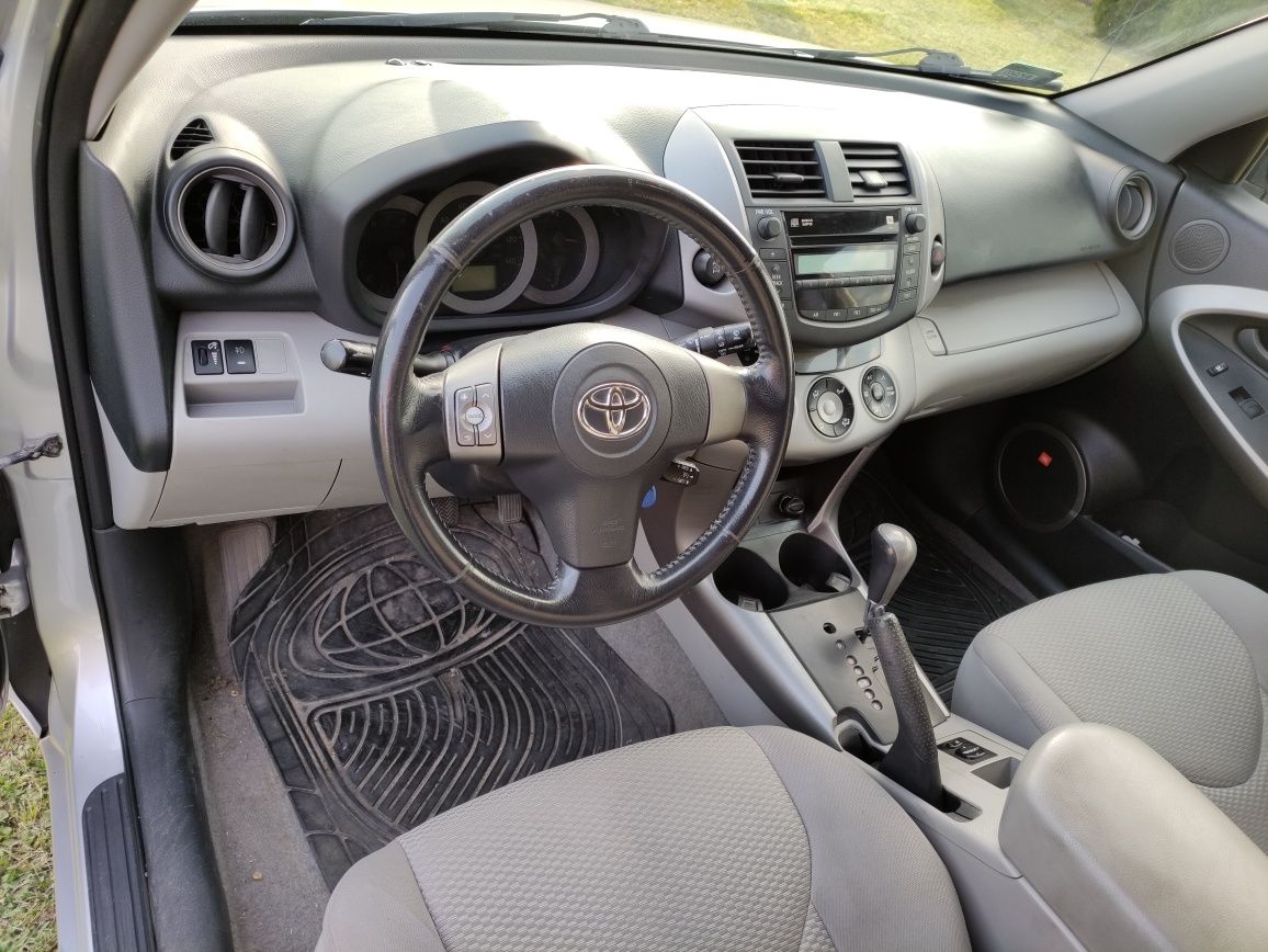 Toyota RAV4 2006r. LIMITED 7-mio osobowa 4x4