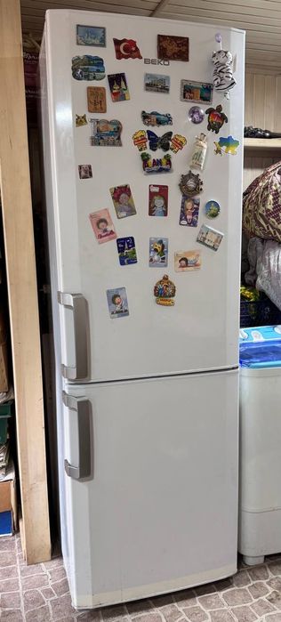 Холодильник BEKO CS 234020