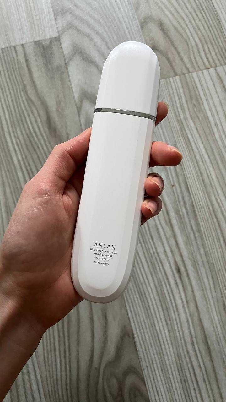 Urządzenie do peelingu kawitacyjnego ANLAN ALCPJ07-02 Biały