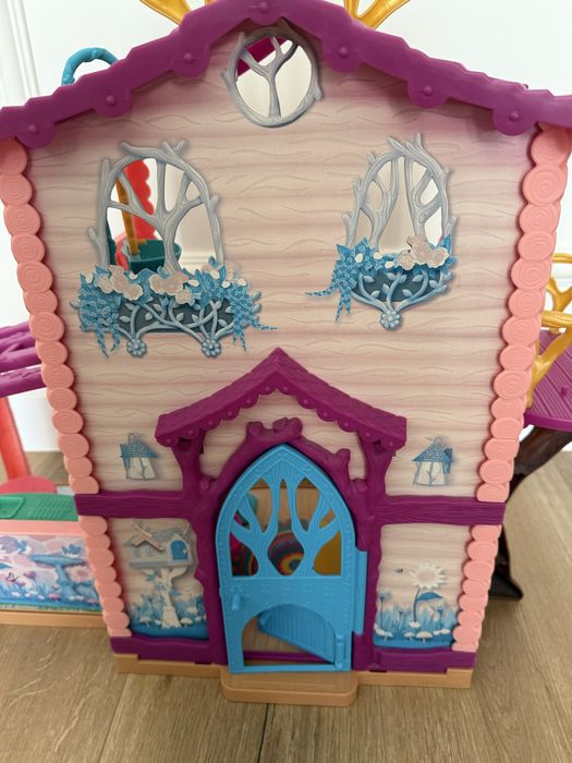 Duży domek Enchantimals