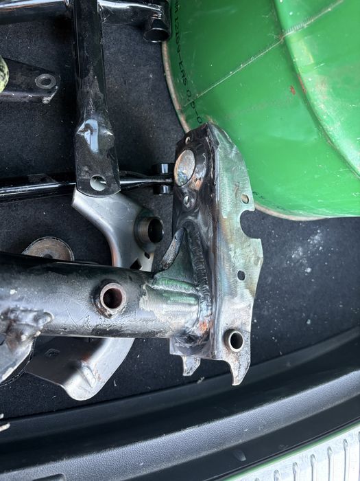 Spawanie plastiku tworzyw stali aluminium nierdzewki
