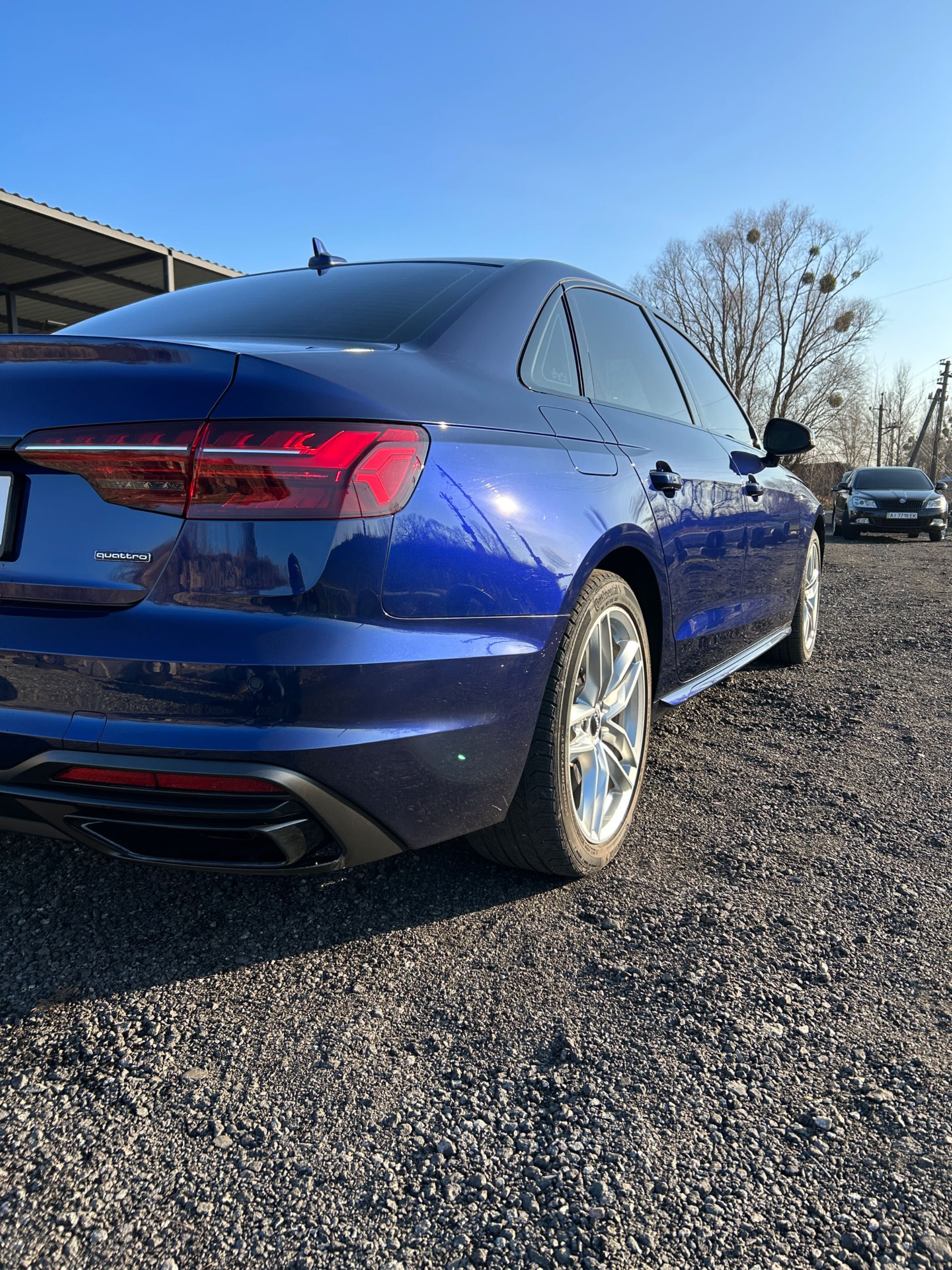 AUDI A4  quattro