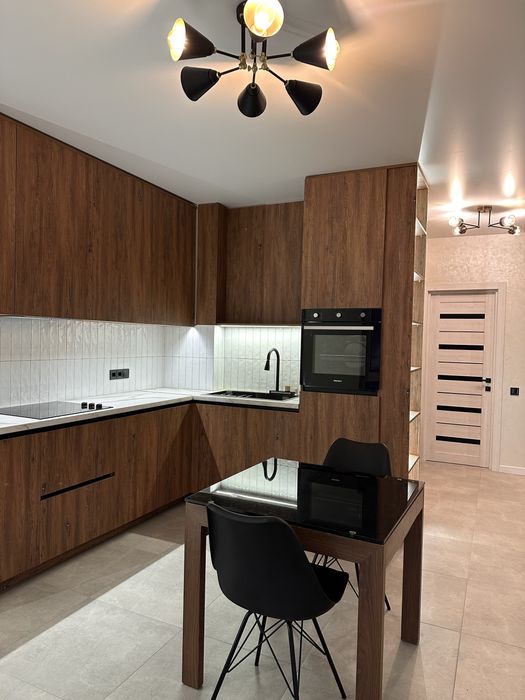 Здам 1-но кімнатну новобудову центр