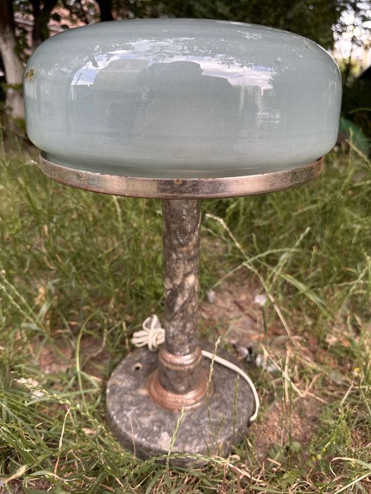 Світильник старий тих часів