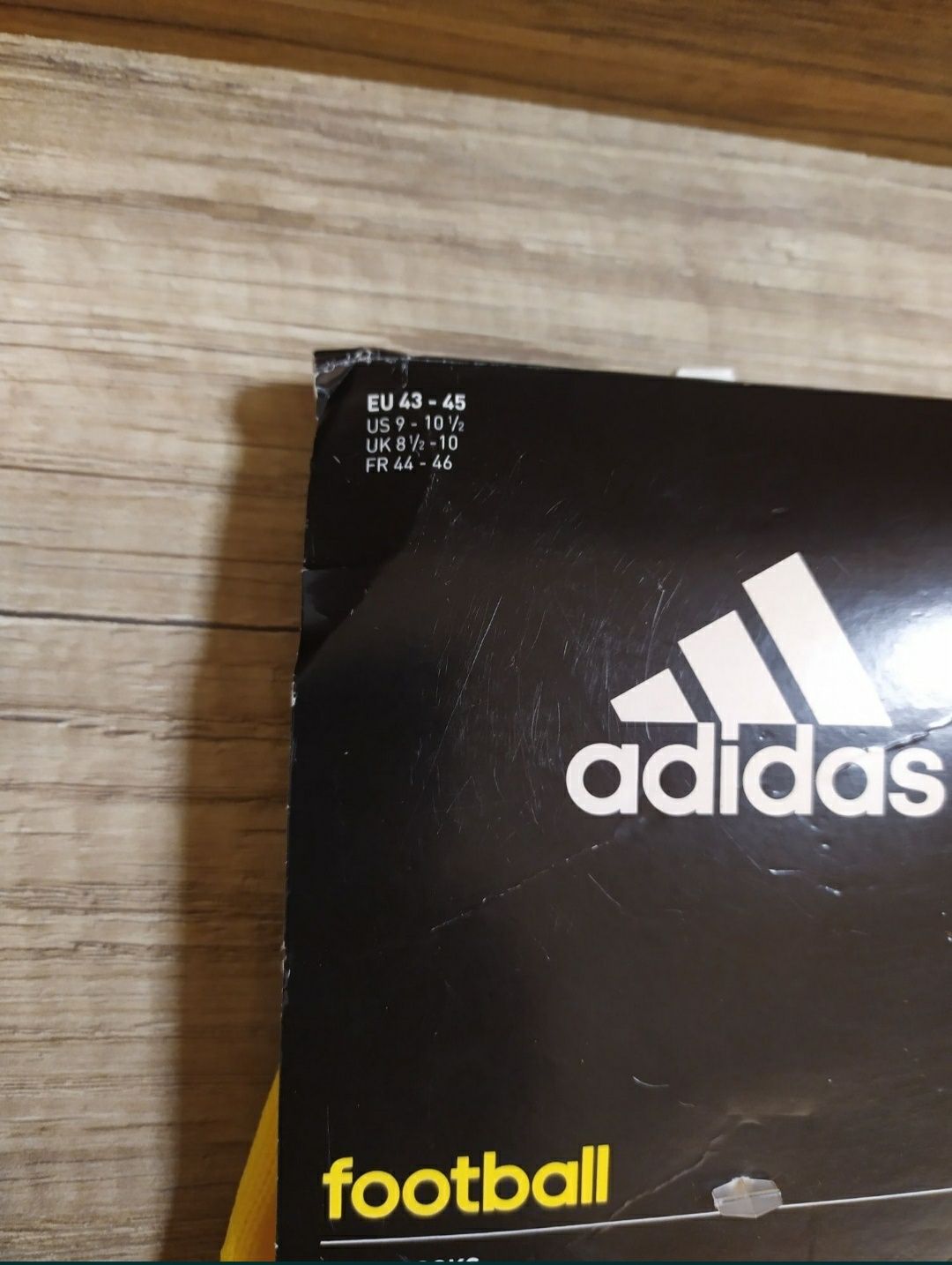 Футбольные гетры Adidas