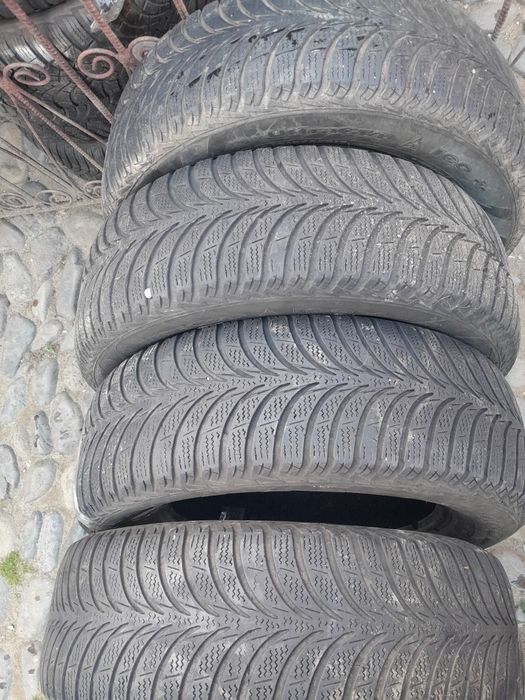 Шини goodyear 215/65/16