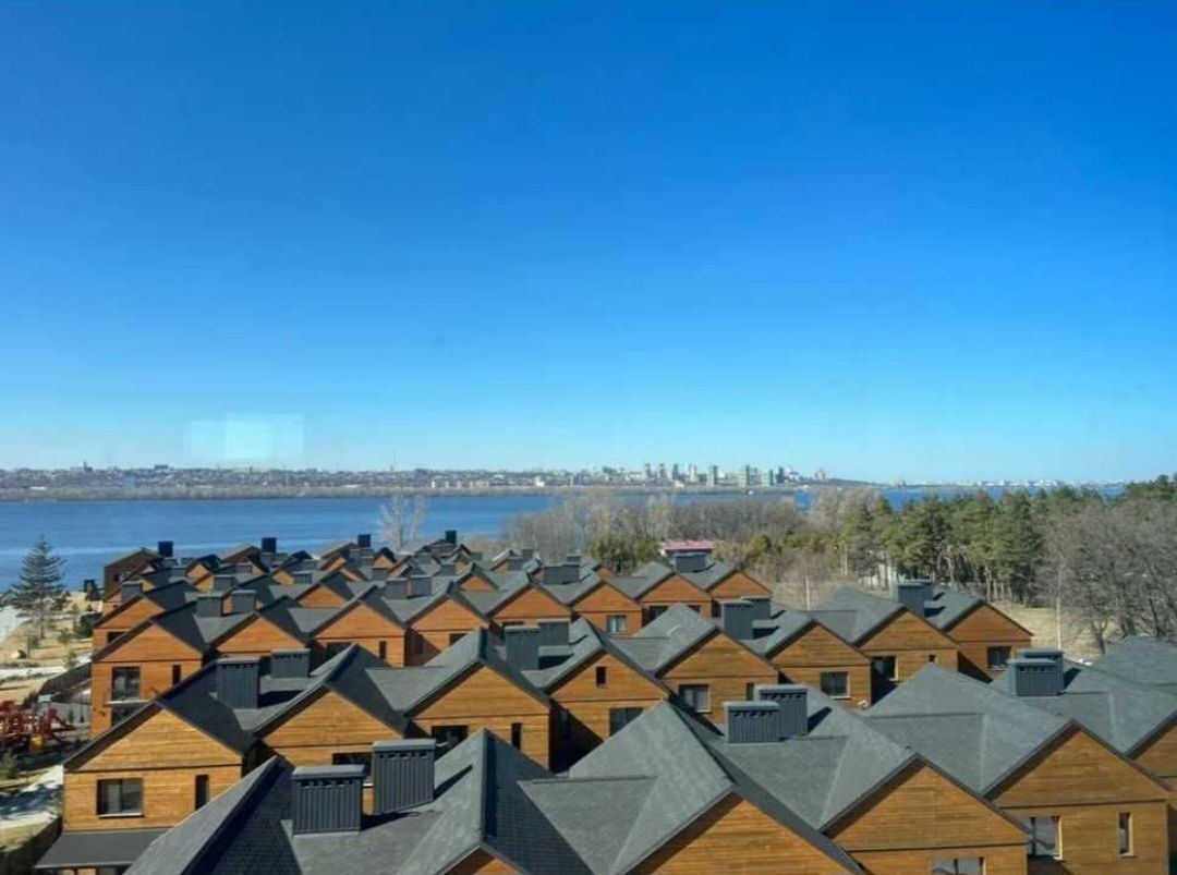 Продам 2 к.кв. с террасой  ЖК Comfort City Lagoon, ж/м Приднепровск