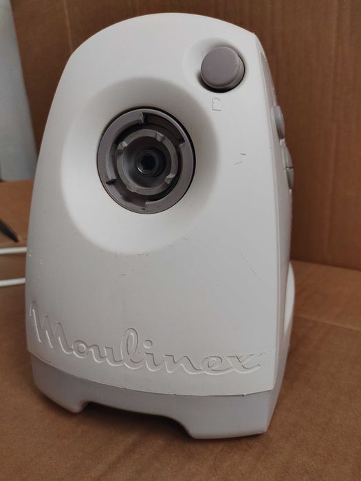 Електром'ясорубка Moulinex HV8