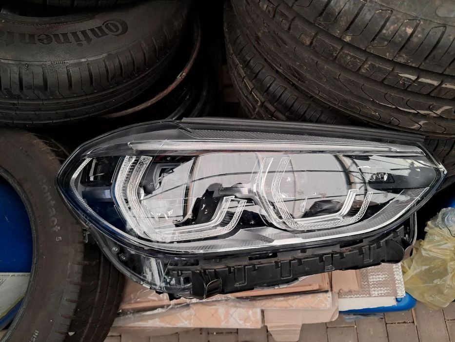 Lampa Prawa  full led BMW X3 G01 X4 G02 reflektor 8739654-02 adaptive