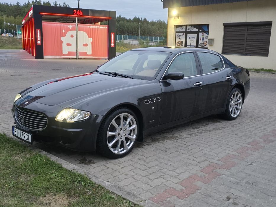 Maserati Quattroporte silnik V8