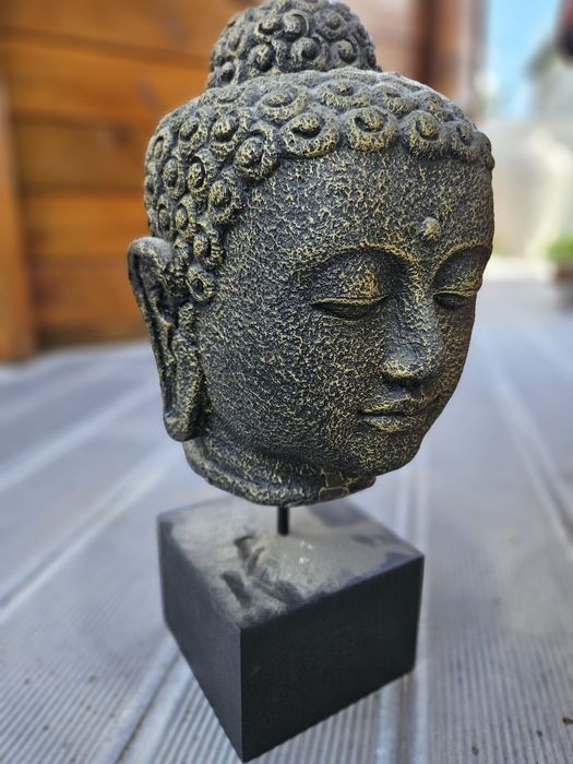 Estatuetas Orientais