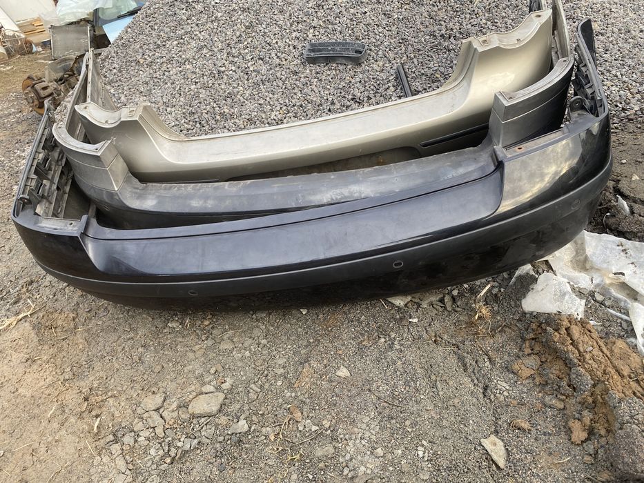 Бампер решотка Volkswagen Passat b6 Пассат б 6