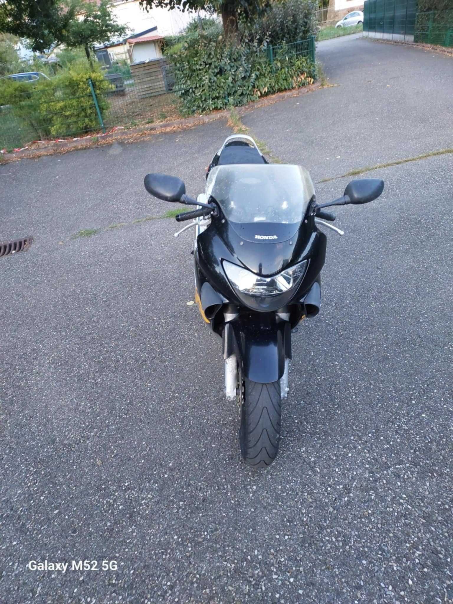 Honda CBR 600F 06/99