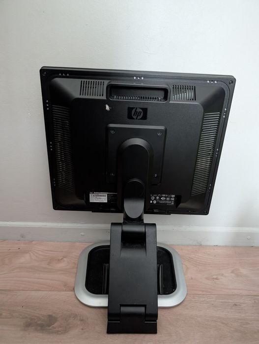 Monitor HP compaq la1951g