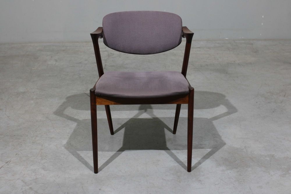 Conjunto de 6 cadeiras Kai Kristiansen modelo 42 em pau santo