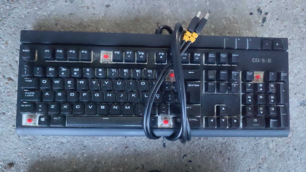 Teclados Gaming Corsair