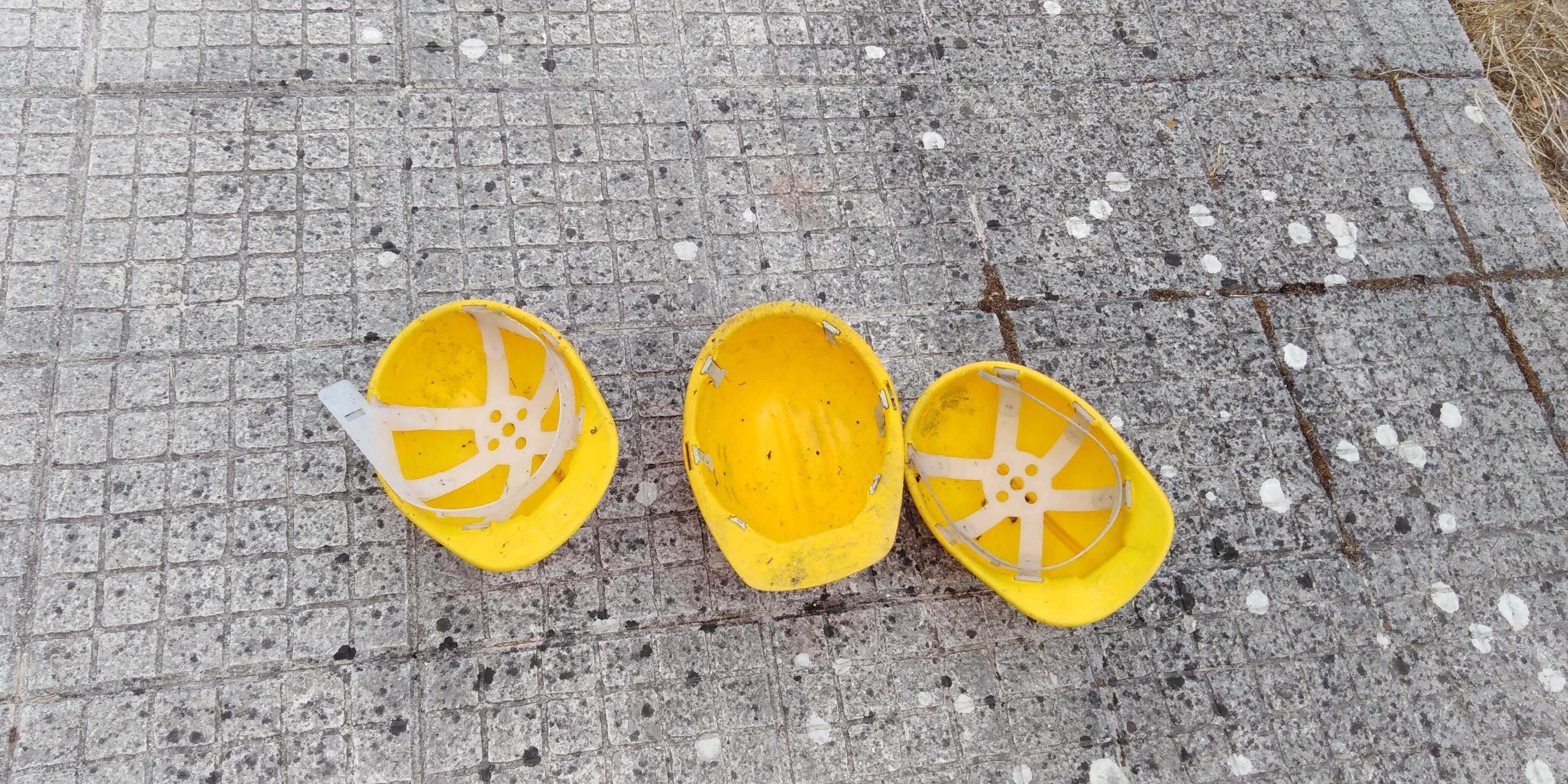 Conjuntos de Pranchas e cruzetas de andaime mais capacete para obra