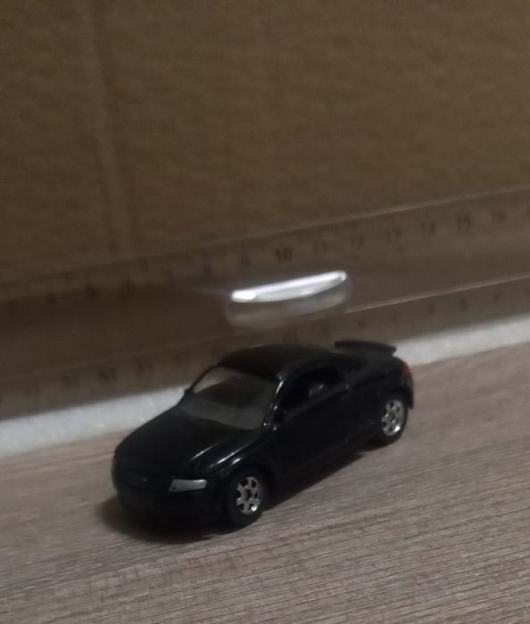 Audi tt welly 1:64