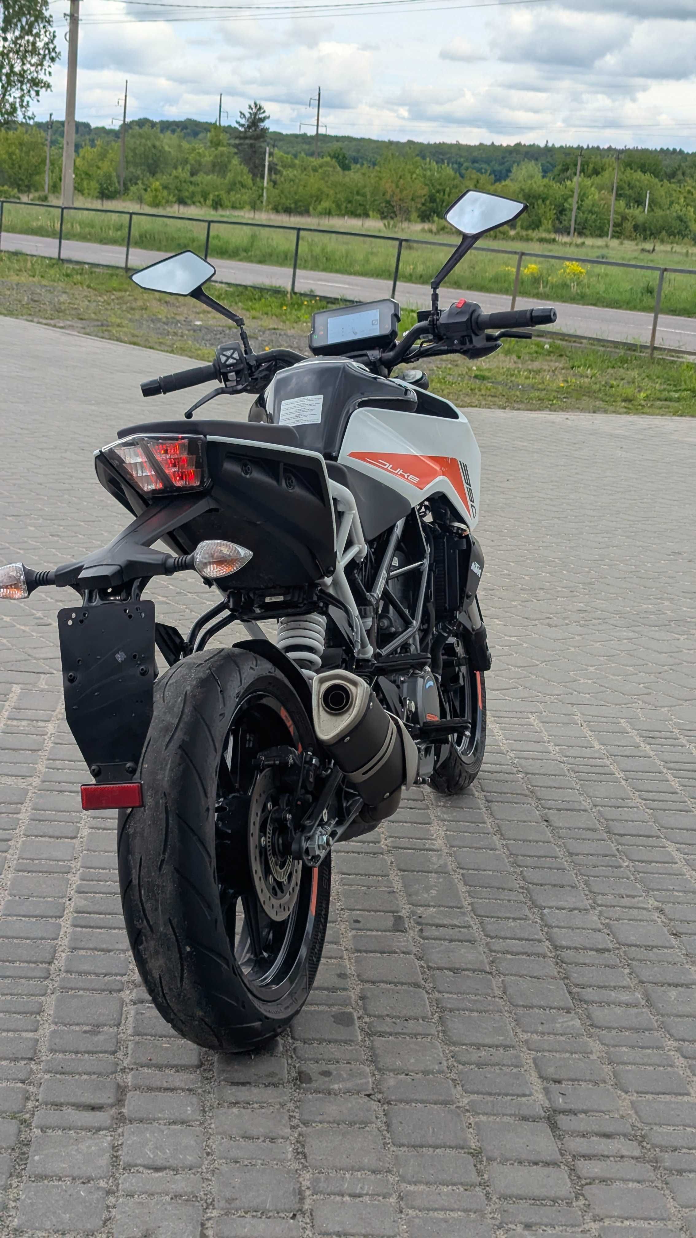 KTM Duke 390 2022