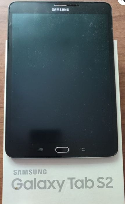 Планшет samsung SMT 715.8.0