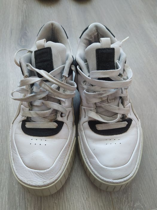 Продам кросівки 37-39р.