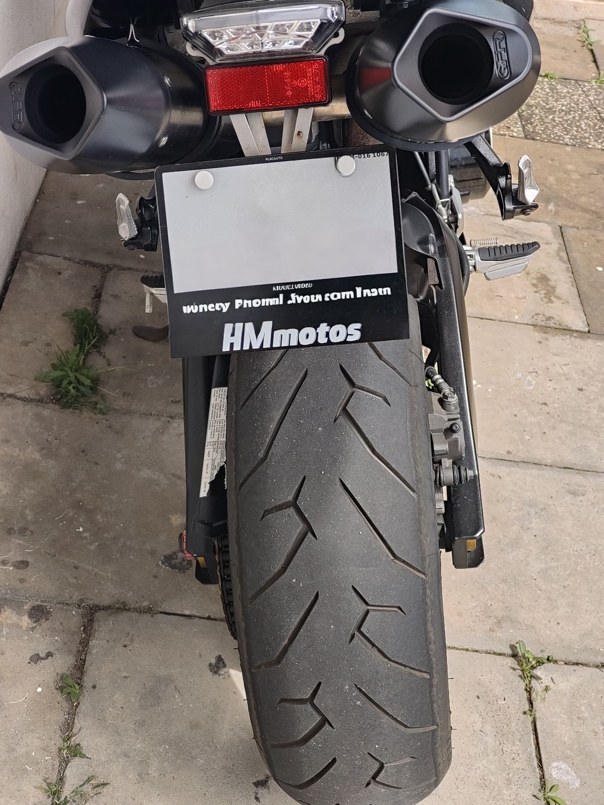 Suzuki B king 1300cc 184cv