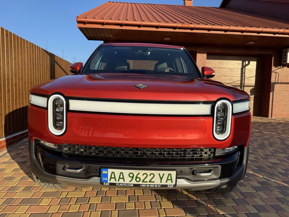 Rivian R1T Large Pack