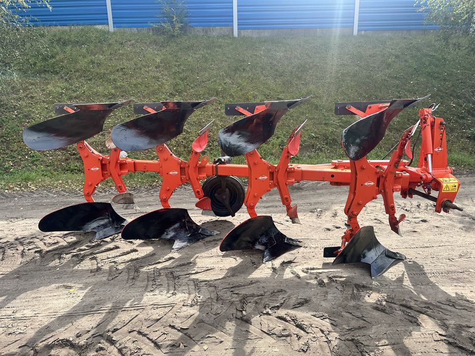 Pług Kuhn Multi-Master 112 3+1