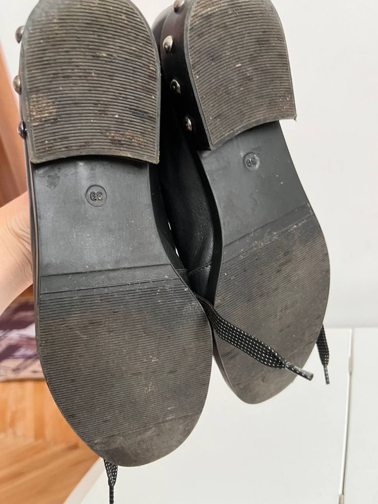 Жіночі туфлі 39 розмір